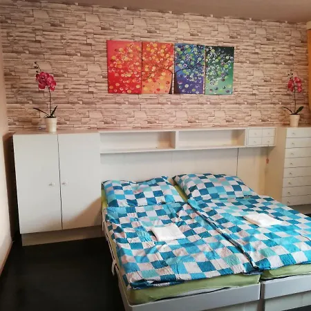 Schneerose Apartament *