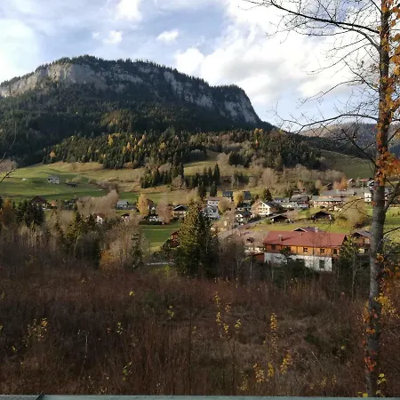 Schneerose توبليتز